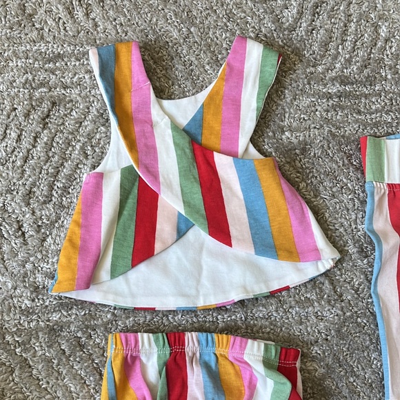 Maisonette Bizz x Siss biker shorts 4y and baby outfit 0-3mos - Picture 2 of 3